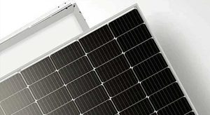 Zijn 700 wattpiek zonnepanelen geschikt voor mijn dak?