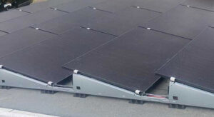 Zijn zonnepanelen geschikt op bitumen dakbedekking?